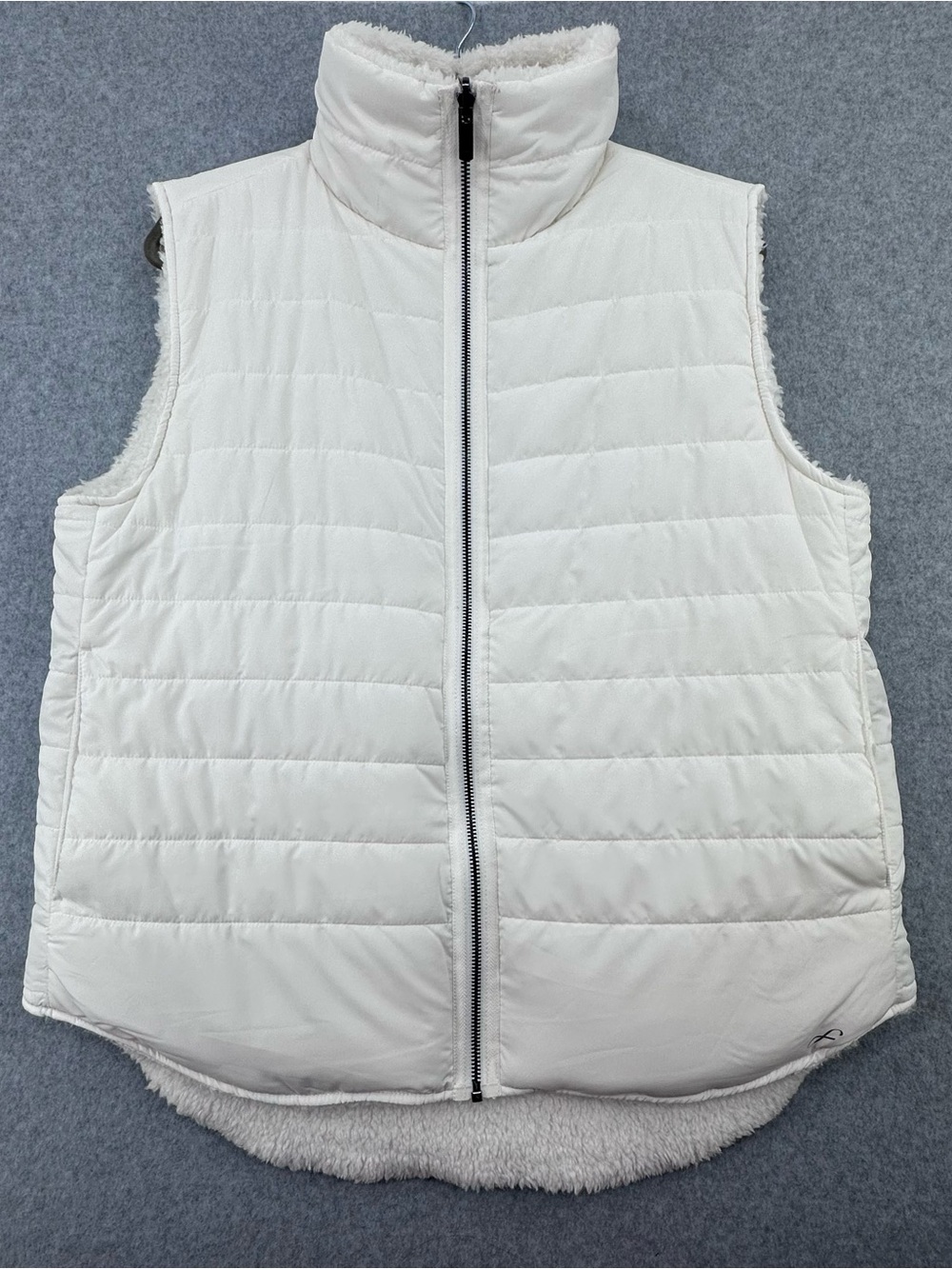 Freely Reversible Bright White Puffer/Sherpa Vest - Women’s